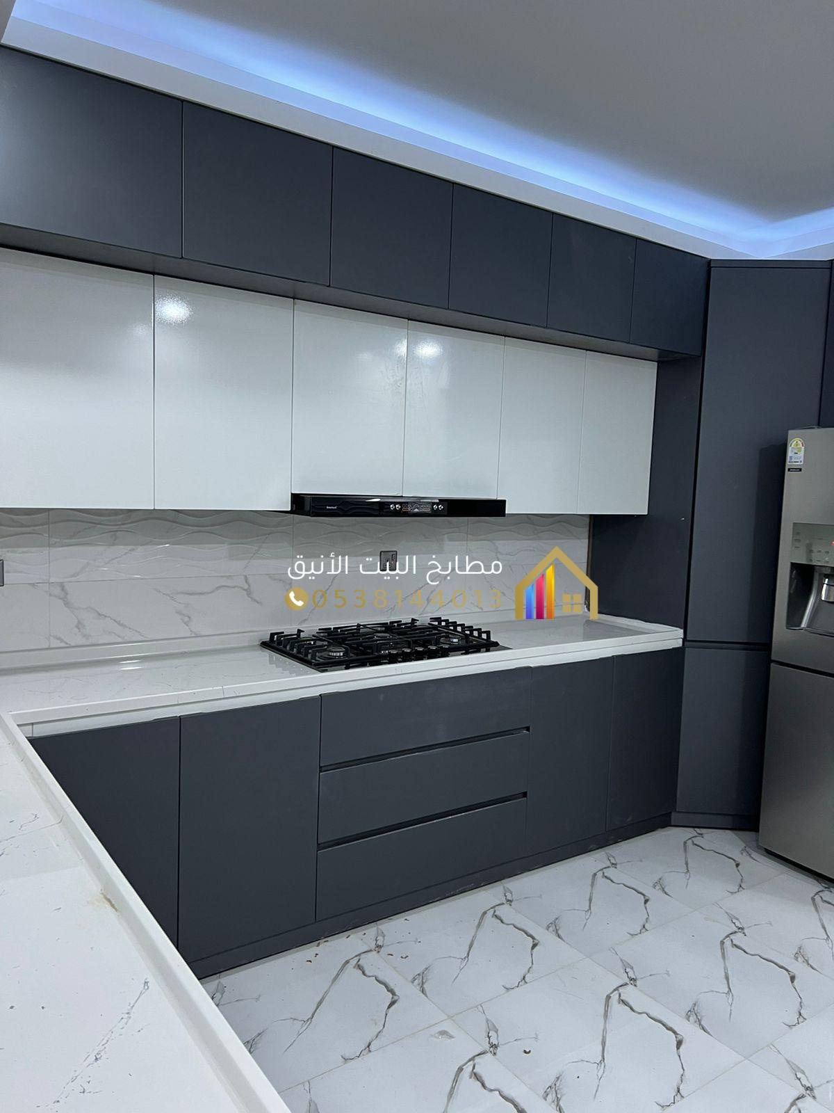 خامات مطابخ مستخدمة في أفضل محل مطابخ الرياض: زان، MDF، ألمنيوم