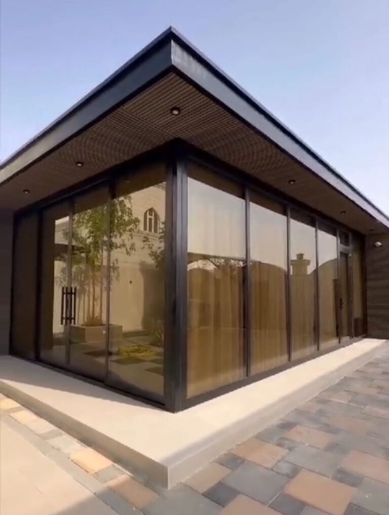 الدليل الشامل: مظلات وسواتر وسندوتش بنل جدة 0554302784